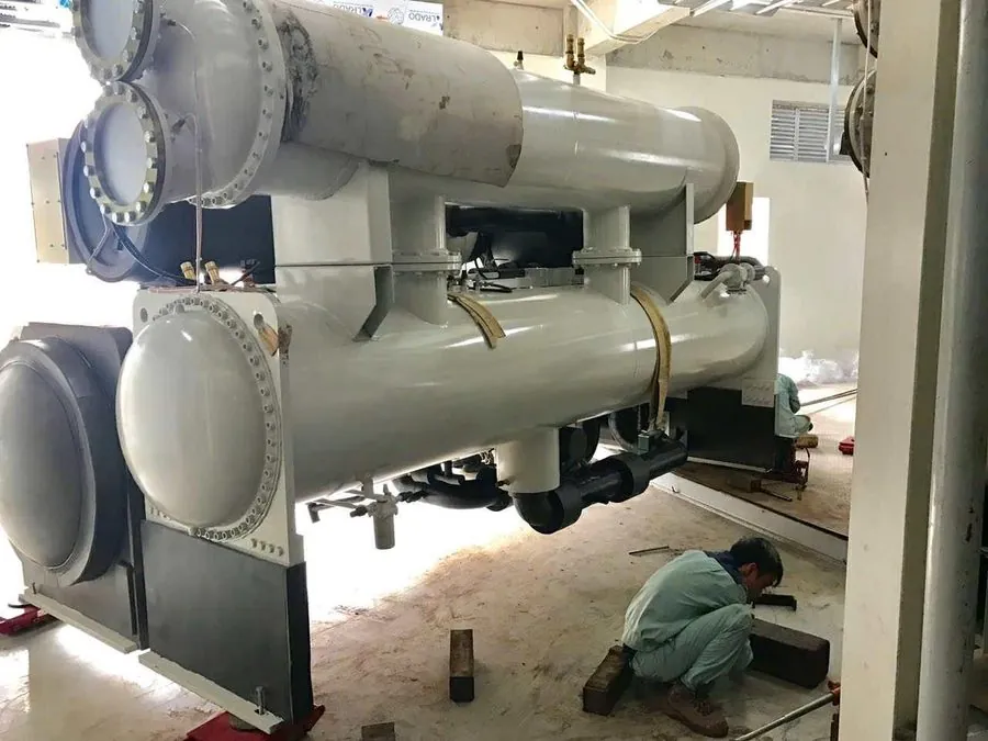 Lắp đặt cụm chiller công nghiệp